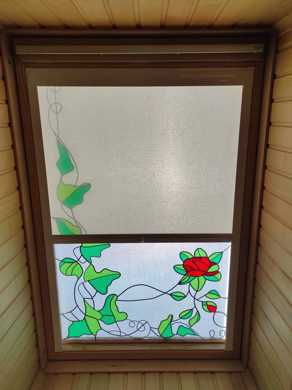 Рулонные шторы на мансардные окна для частного дома в коттеджном посёлке «Жигулёвские ворота»